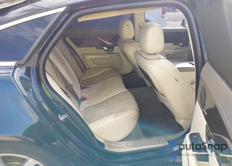 2012 Jaguar Xj Xjl Portfolio z USA, uszkodzony, nr VIN SAJWA2GB4CLV27800